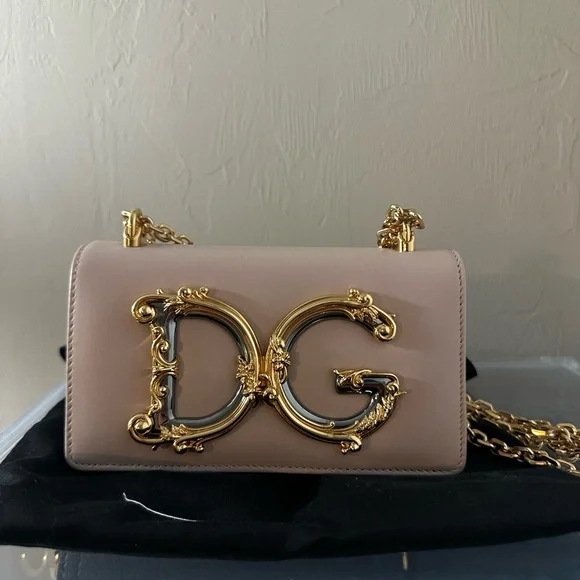 Dolce & Gabbana Blush Pink Leather Shoulder Bag with Gold DG - Picture 2 of 2